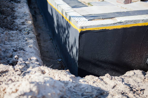Professional Vapor Barrier Installation technician working in Forest Park, GA